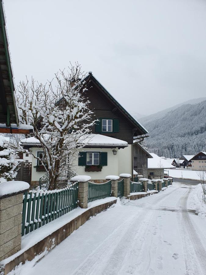 Ferienhaus Waldglueck Gosau Exterior photo